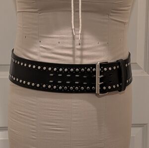 GUC Y2K Le Chateau M/L Super Wide Studded Leather Hip Belt